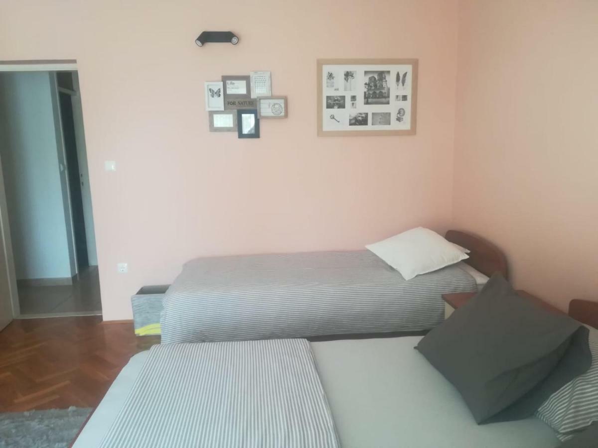 Vila Snjezana Tučepi エクステリア 写真