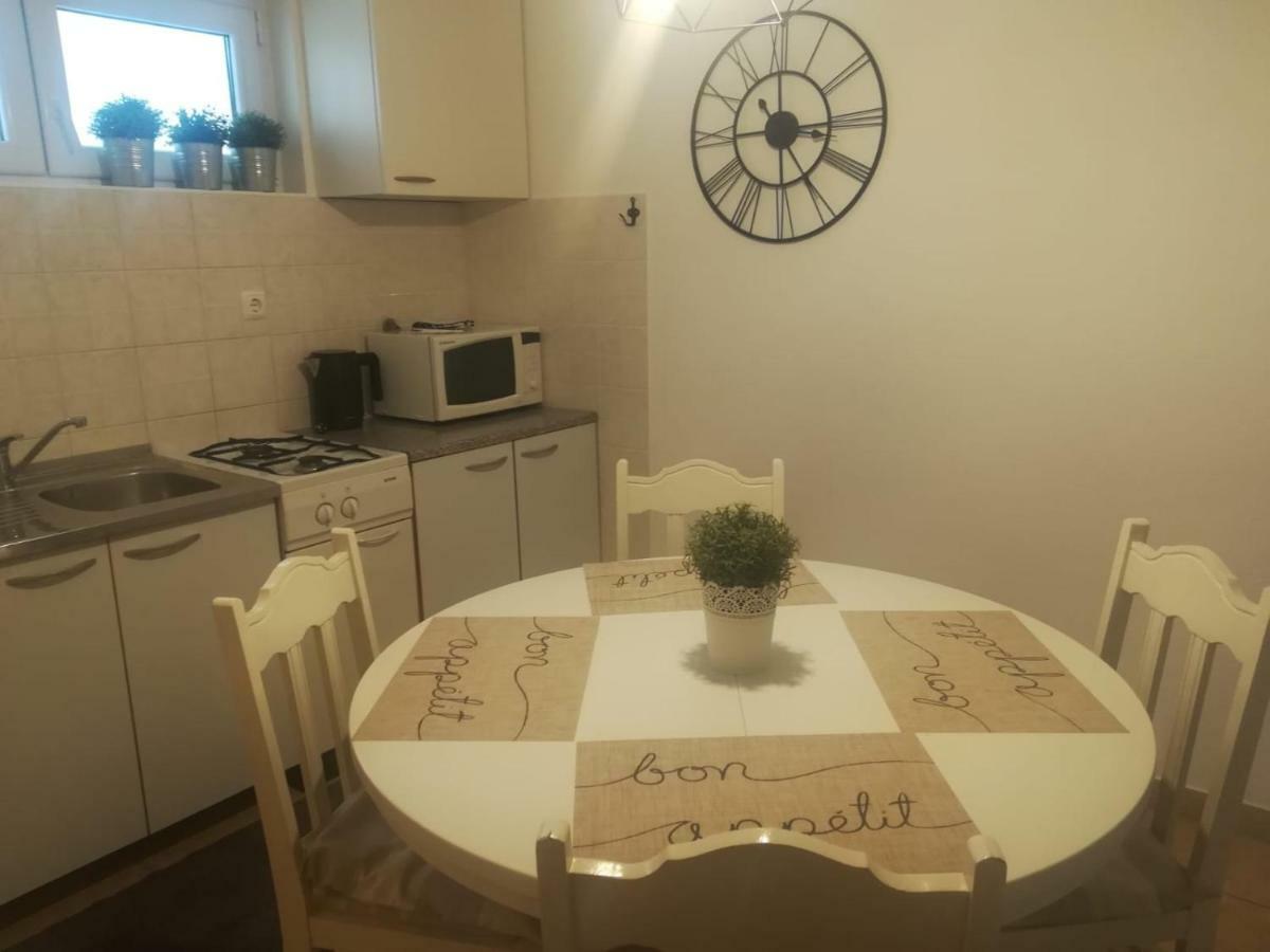 Vila Snjezana Tučepi エクステリア 写真