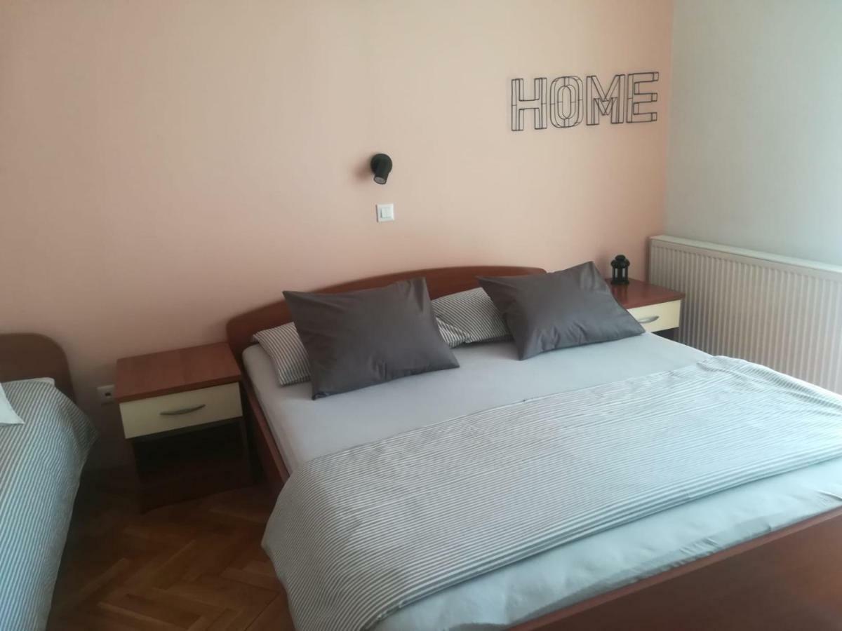 Vila Snjezana Tučepi エクステリア 写真
